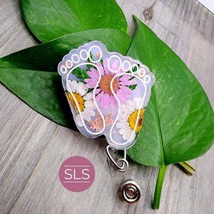 Baby Feet Floral Badge Reel-NICU Badge Holder-Gift for NICU RN-Ped Nurse